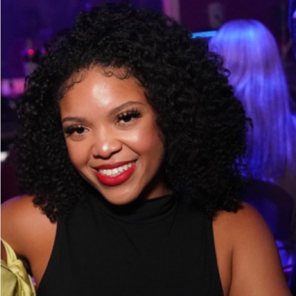 Meet your Posher, Indigo